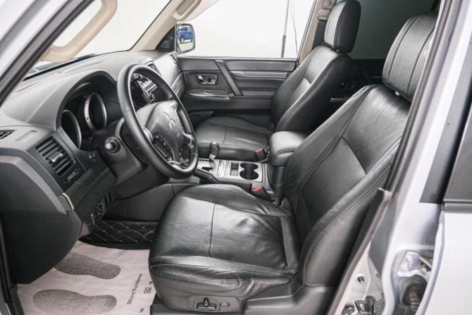 Mitsubishi Pajero IV Рестайлинг 1 с пробегом 2014 года, цена 2 599 000 рублей, 207500 км, внедорожник, Автокод Объявления