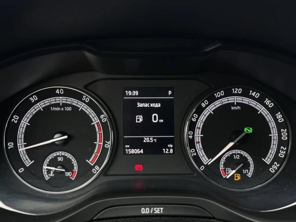Skoda Karoq I с пробегом 2022 года, цена 2 199 000 рублей, 158070 км, внедорожник, Автокод Объявления