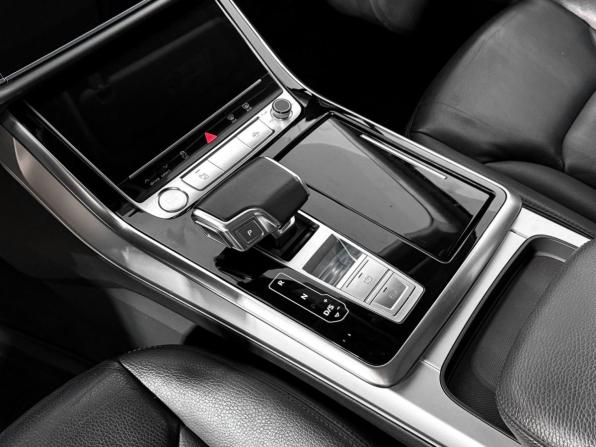 Audi Q7 II (4M) Рестайлинг с пробегом 2020 года, цена 4 900 000 рублей, 173972 км, внедорожник, Автокод Объявления