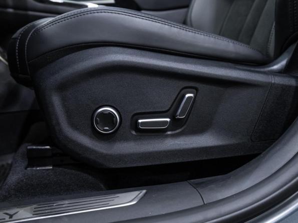 Geely Monjaro I с пробегом 2024 года, цена 3 560 000 рублей, 7538 км, внедорожник, Автокод Объявления