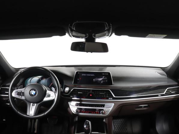 BMW 7 серии VI (G11/G12) с пробегом 2018 года, цена 5 665 990 рублей, 45790 км, седан, Автокод Объявления