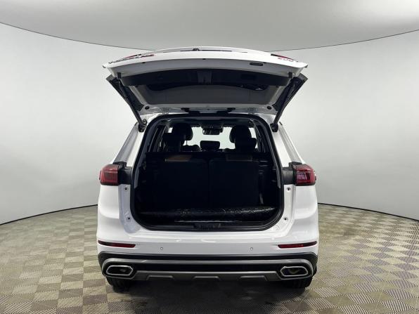 Chery Tiggo 8 Pro I с пробегом 2023 года, цена 2 300 000 рублей, 28421 км, внедорожник, Автокод Объявления