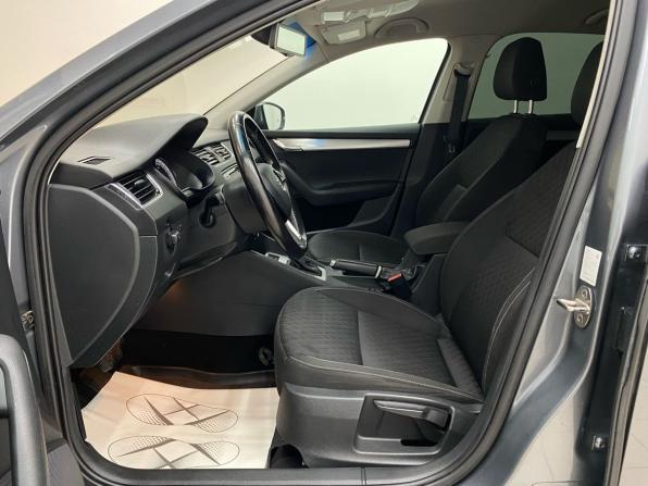 Skoda Octavia III (A7) с пробегом 2016 года, цена 1 290 000 рублей, 132226 км, лифтбек, Автокод Объявления