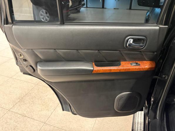 Nissan Patrol V (Y61) Рестайлинг с пробегом 2008 года, цена 1 299 000 рублей, 305061 км, внедорожник, Автокод Объявления