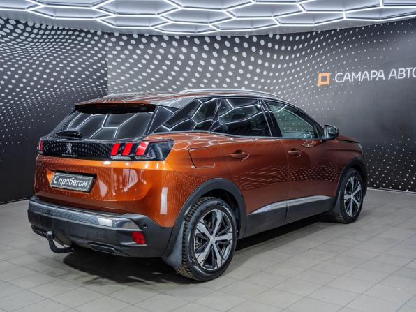 Peugeot 3008 II с пробегом 2018 года, цена 1 577 000 рублей, 233000 км, внедорожник, Автокод Объявления