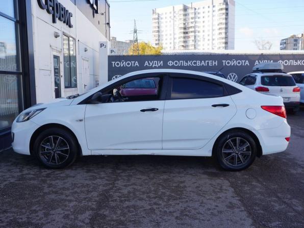 Hyundai Solaris I с пробегом 2013 года, цена 670 000 рублей, 170835 км, седан, Автокод Объявления