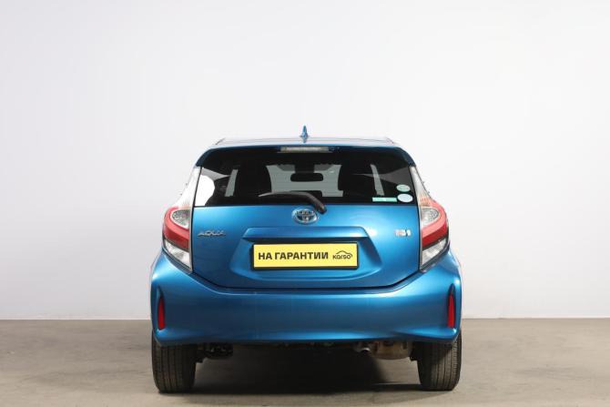 Toyota Aqua I Рестайлинг 2 с пробегом 2018 года, цена 1 459 000 рублей, 74500 км, хэтчбек, Автокод Объявления
