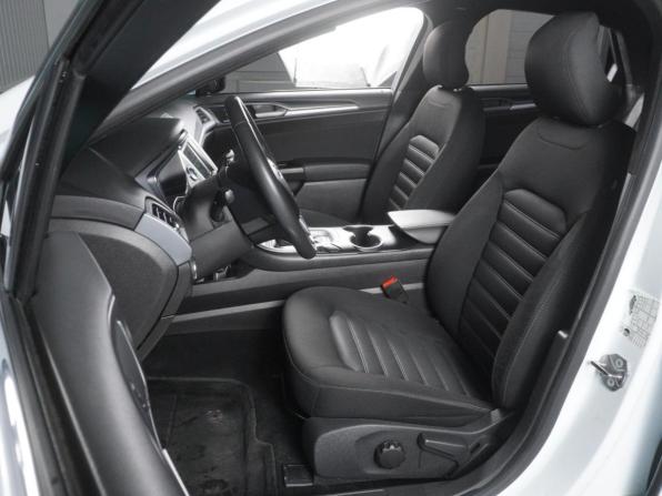 Ford Mondeo V с пробегом 2017 года, цена 1 885 000 рублей, 170404 км, седан, Автокод Объявления
