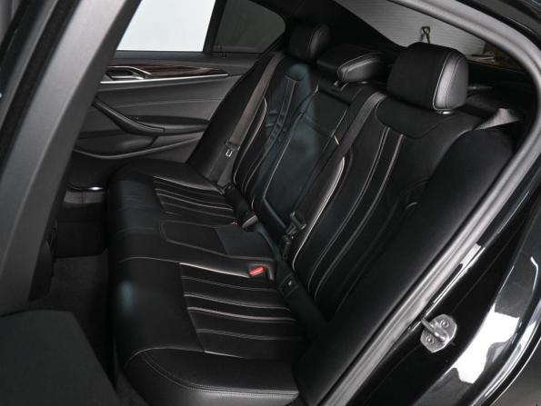 BMW 5 серии VII (G30/G31/G38) с пробегом 2018 года, цена 2 769 000 рублей, 237015 км, седан, Автокод Объявления
