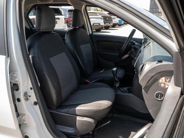 Renault Logan II Рестайлинг с пробегом 2022 года, цена 980 000 рублей, 109742 км, седан, Автокод Объявления