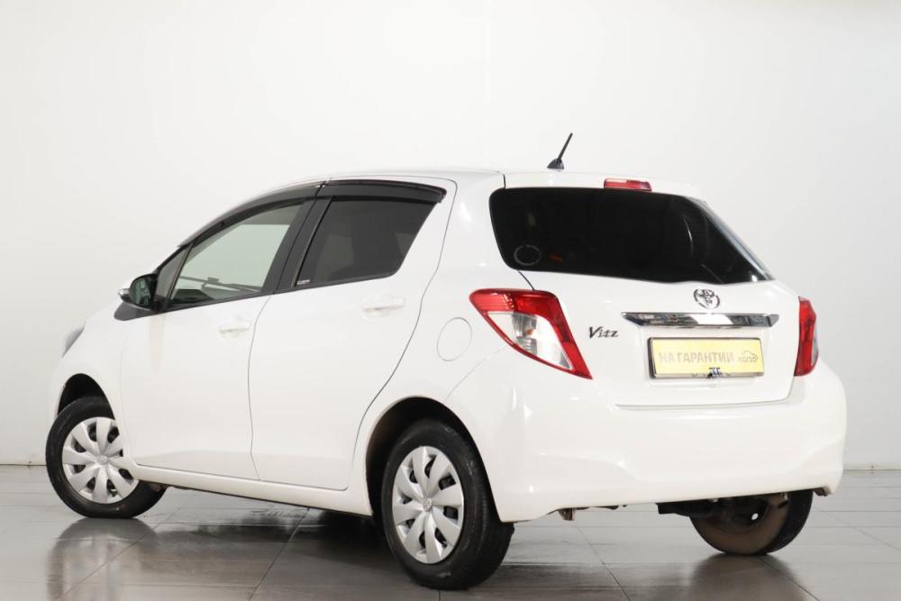 Toyota Vitz III (XP130) Челябинск  - изображение 5