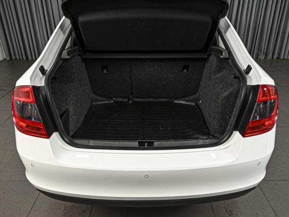 Skoda Rapid I с пробегом 2016 года, цена 1 239 000 рублей, 183372 км, лифтбек, Автокод Объявления
