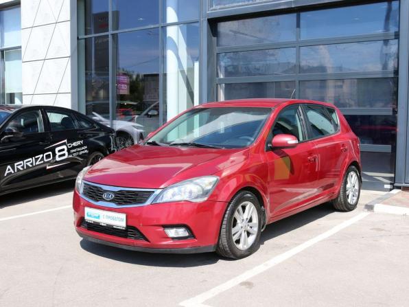 Kia Ceed I Рестайлинг с пробегом 2012 года, цена 719 000 рублей, 157000 км, хэтчбек, Автокод Объявления