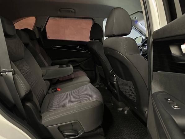 Kia Sorento III Prime Рестайлинг с пробегом 2019 года, цена 2 179 000 рублей, 122471 км, внедорожник, Автокод Объявления