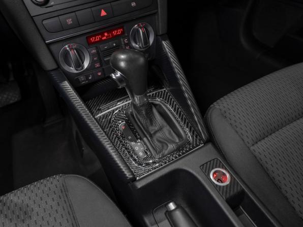 Audi A3 II (8P) Рестайлинг 2 с пробегом 2009 года, цена 725 000 рублей, 170361 км, хэтчбек, Автокод Объявления