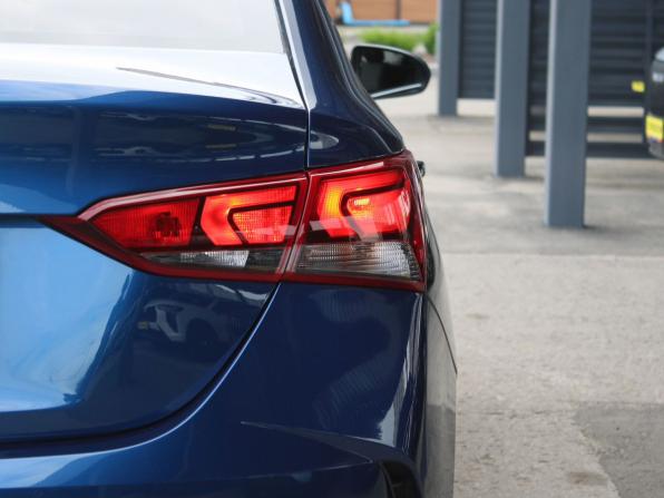 Hyundai Solaris II Рестайлинг с пробегом 2021 года, цена 1 769 000 рублей, 38922 км, седан, Автокод Объявления