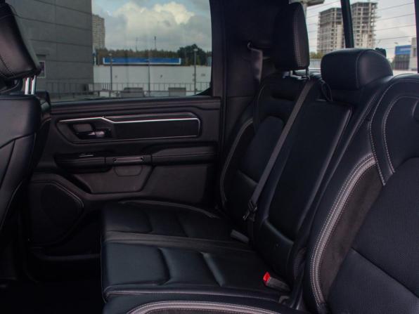 Ram 1500 V с пробегом 2023 года, цена 8 900 000 рублей, 44407 км, offers.body_type.unknown, Автокод Объявления