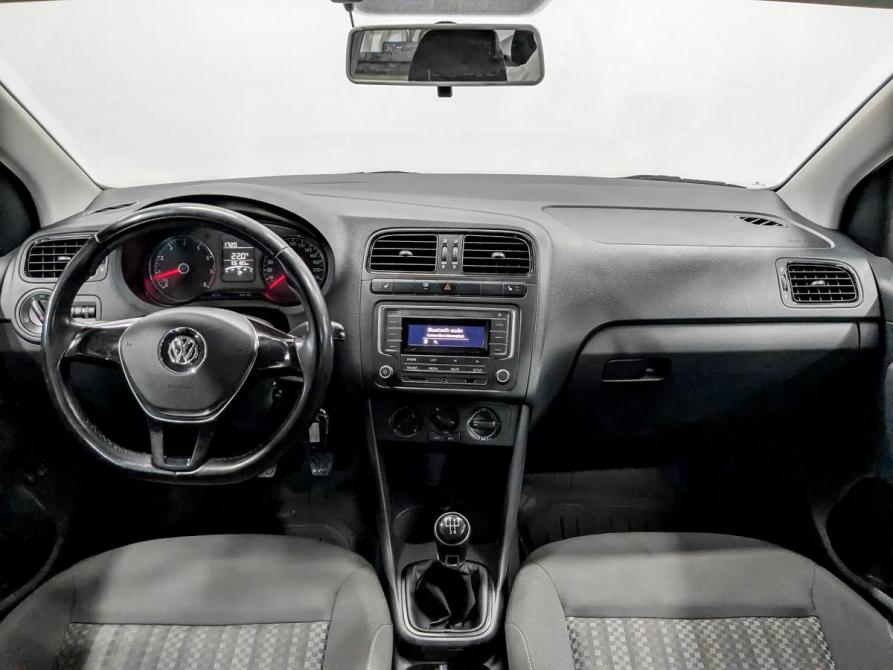 Volkswagen Polo V Рестайлинг Санкт-Петербург  - изображение 14