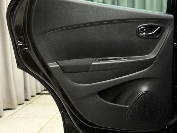 Renault Kaptur I с пробегом 2018 года, цена 1 649 000 рублей, 71453 км, внедорожник, Автокод Объявления