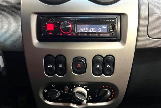 Renault Logan I Рестайлинг с пробегом 2011 года, цена 420 000 рублей, 179724 км, седан, Автокод Объявления