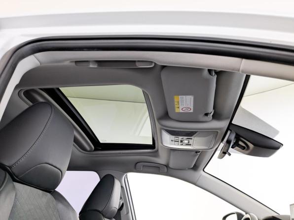 Toyota RAV4 V (XA50) с пробегом 2022 года, цена 3 730 000 рублей, 35775 км, внедорожник, Автокод Объявления