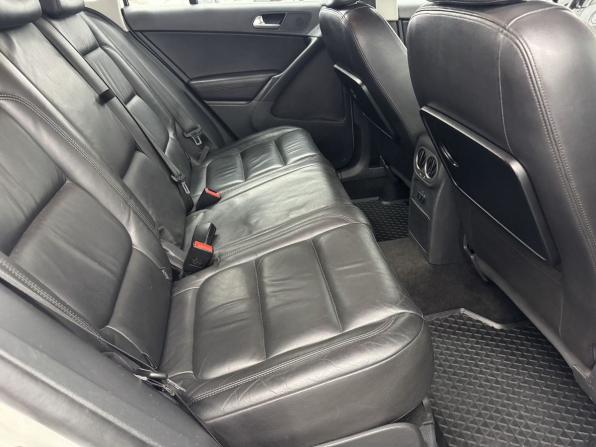 Volkswagen Tiguan I с пробегом 2010 года, цена 1 370 000 рублей, 151089 км, внедорожник, Автокод Объявления