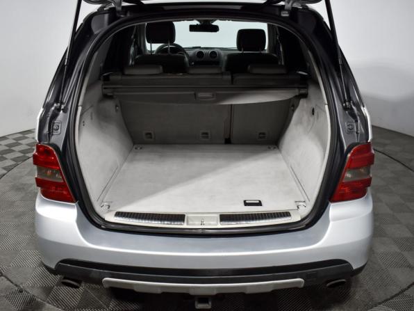 Mercedes-Benz M-Класс II (W164) с пробегом 2004 года, цена 650 000 рублей, 288067 км, внедорожник, Автокод Объявления