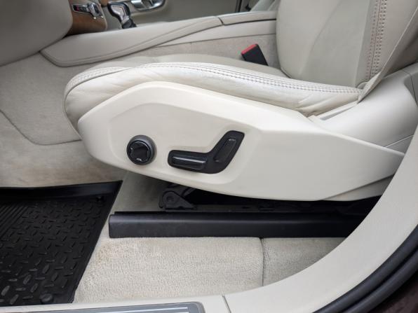 Volvo XC90 II с пробегом 2018 года, цена 3 245 000 рублей, 200505 км, внедорожник, Автокод Объявления
