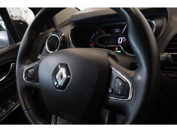Renault Kaptur I с пробегом 2017 года, цена 1 438 000 рублей, 53212 км, внедорожник, Автокод Объявления