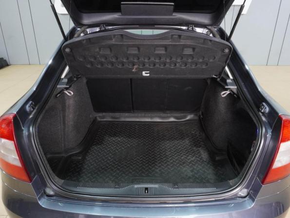 Skoda Octavia II (A5) Рестайлинг с пробегом 2010 года, цена 869 000 рублей, 255006 км, лифтбек, Автокод Объявления