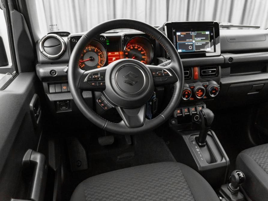 Suzuki Jimny IV Москва  - изображение 7