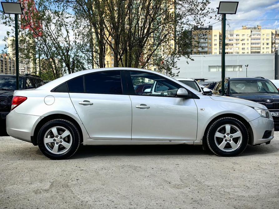 Chevrolet Cruze I Санкт-Петербург  - изображение 4