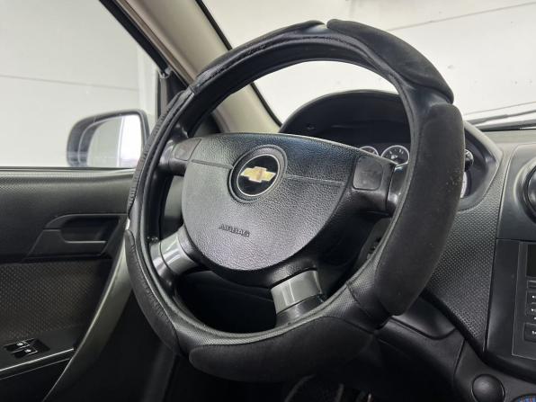 Chevrolet Aveo I Рестайлинг с пробегом 2009 года, цена 259 000 рублей, 343091 км, хэтчбек, Автокод Объявления