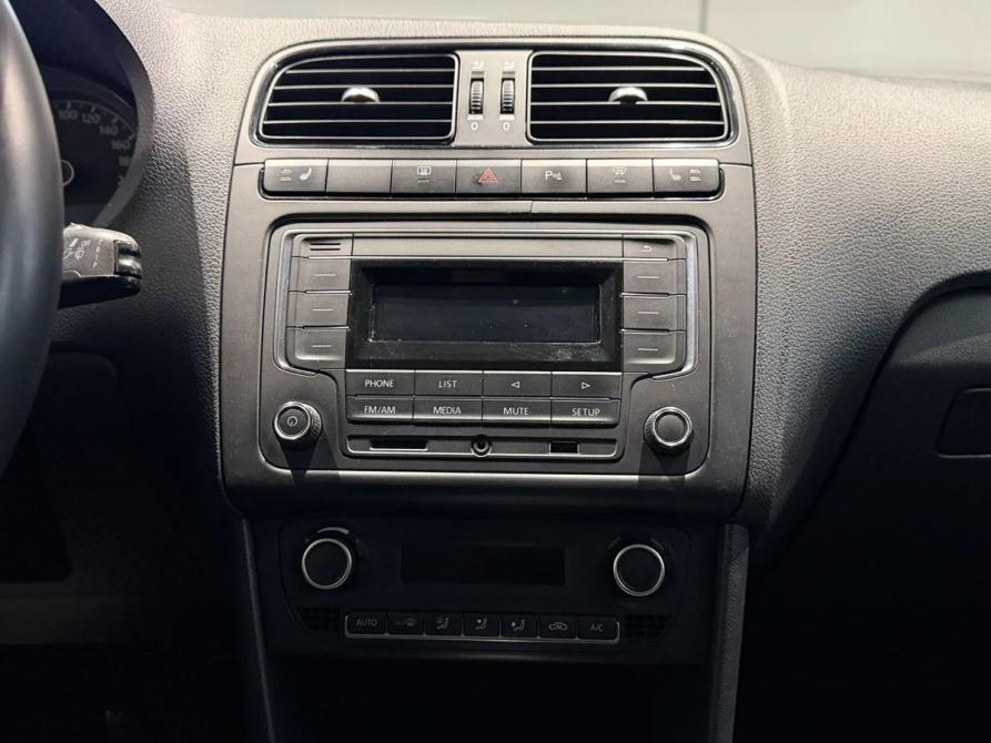 Volkswagen Polo V Рестайлинг Новосибирск  - изображение 20