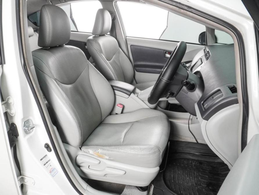 Toyota Prius III (XW30) Воронеж  - изображение 10