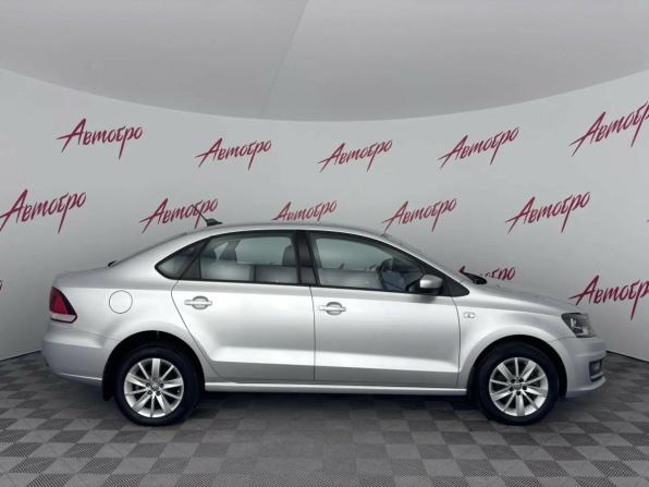 Volkswagen Polo V Рестайлинг с пробегом 2017 года, цена 1 275 000 рублей, 82725 км, седан, Автокод Объявления
