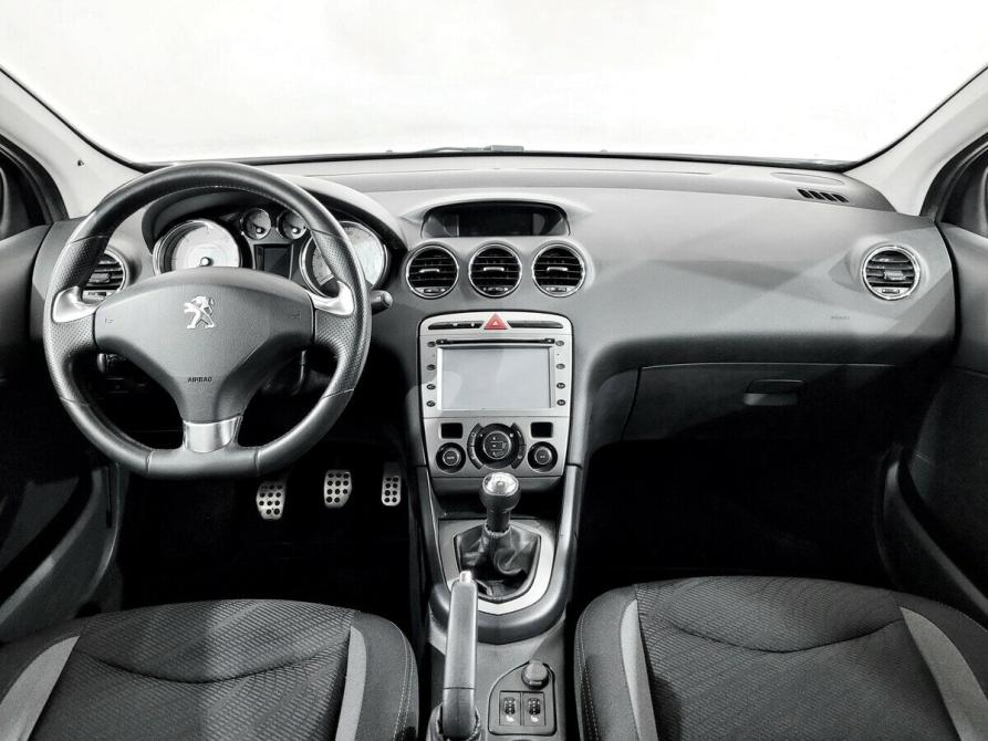 Peugeot 408 I Москва  - изображение 5