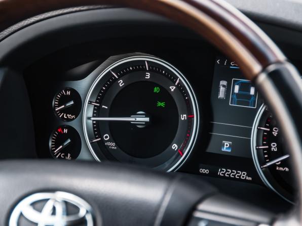 Toyota Land Cruiser 200 Series Рестайлинг 2 с пробегом 2020 года, цена 7 900 000 рублей, 122227 км, внедорожник, Автокод Объявления