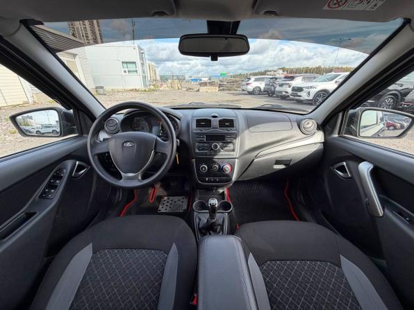 Lada (ВАЗ) Granta I Рестайлинг с пробегом 2021 года, цена 715 000 рублей, 135000 км, хэтчбек, Автокод Объявления