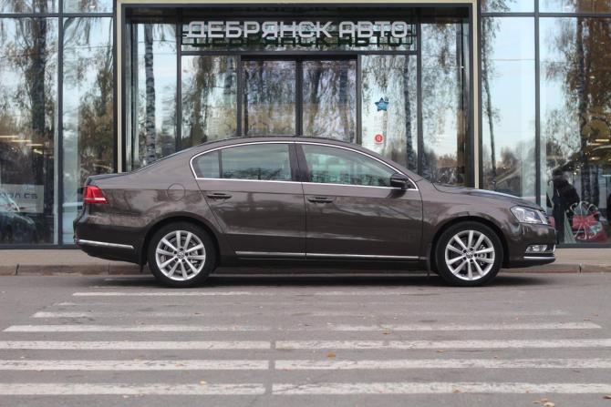 Volkswagen Passat B7 с пробегом 2012 года, цена 1 210 000 рублей, 206138 км, седан, Автокод Объявления