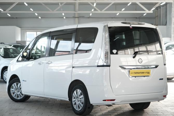 Nissan Serena IV (C26) с пробегом 2016 года, цена 1 549 000 рублей, 215000 км, минивэн, Автокод Объявления