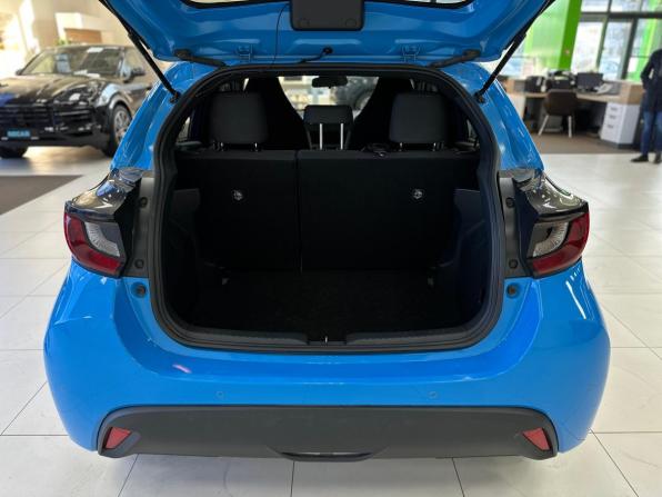 Toyota Yaris IV с пробегом 2020 года, цена 1 375 000 рублей, 37710 км, хэтчбек, Автокод Объявления