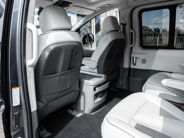 Hyundai Staria I с пробегом 2022 года, цена 5 200 000 рублей, 48856 км, минивэн, Автокод Объявления