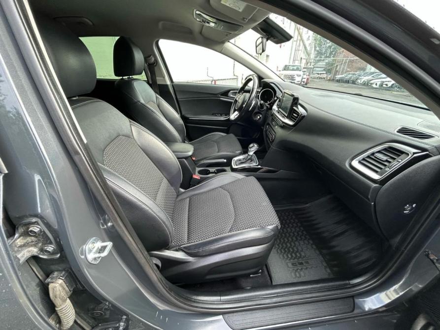 Kia Ceed III Санкт-Петербург  - изображение 16