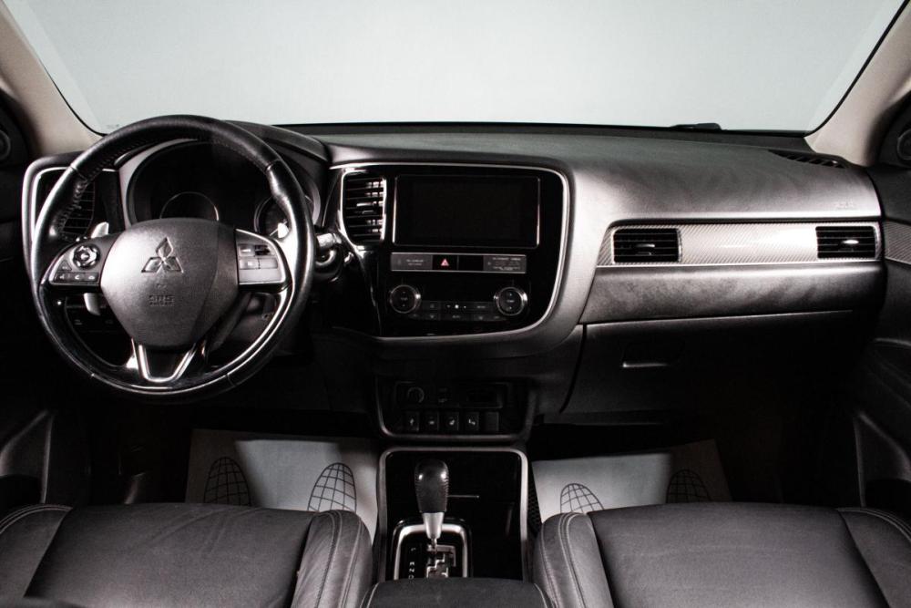 Mitsubishi Outlander III Рестайлинг 3 Сургут  - изображение 13