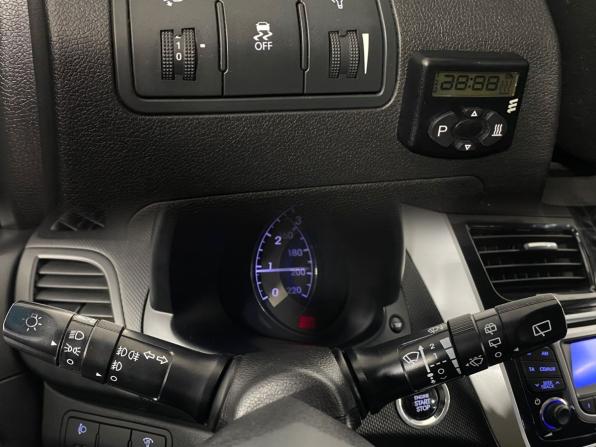 Hyundai Solaris I с пробегом 2012 года, цена 880 000 рублей, 151898 км, хэтчбек, Автокод Объявления