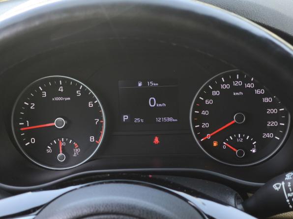 Kia Sportage IV Рестайлинг с пробегом 2018 года, цена 2 250 000 рублей, 121655 км, внедорожник, Автокод Объявления