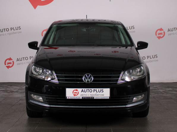 Volkswagen Polo V Рестайлинг с пробегом 2017 года, цена 1 050 000 рублей, 224756 км, седан, Автокод Объявления