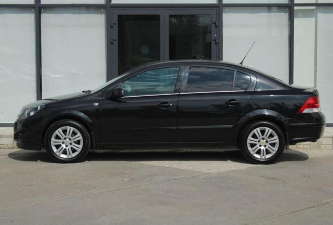 Opel Astra H Рестайлинг с пробегом 2012 года, цена 690 000 рублей, 233085 км, седан, Автокод Объявления