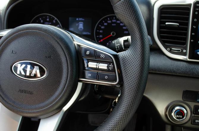 Kia Sportage IV Рестайлинг с пробегом 2018 года, цена 1 940 000 рублей, 106427 км, внедорожник, Автокод Объявления